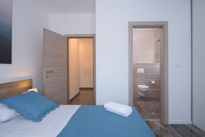2+1 Apartment 1, Villa Barbara & Zoran with free parking and heated swimming pool, Seget Vranjica - Croatia Seget Vranjica