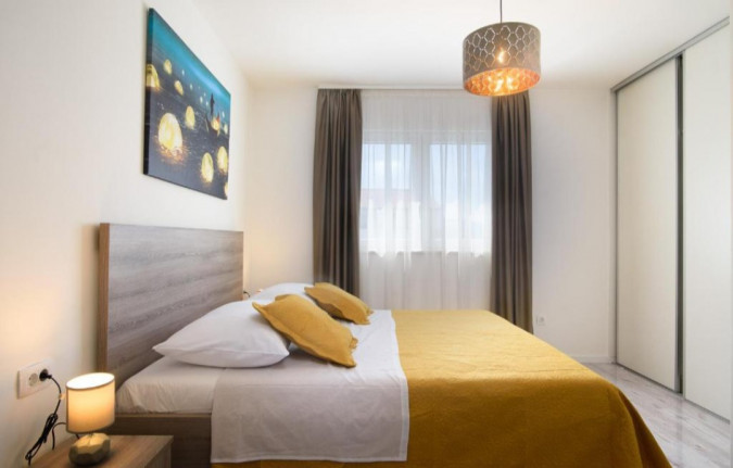 4+1 Apartment 3, Villa Barbara & Zoran with free parking and heated swimming pool, Seget Vranjica - Croatia Seget Vranjica