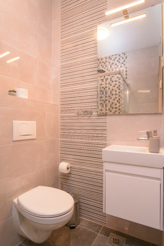 2+1 Apartment 2, Villa Barbara & Zoran with free parking and heated swimming pool, Seget Vranjica - Croatia Seget Vranjica