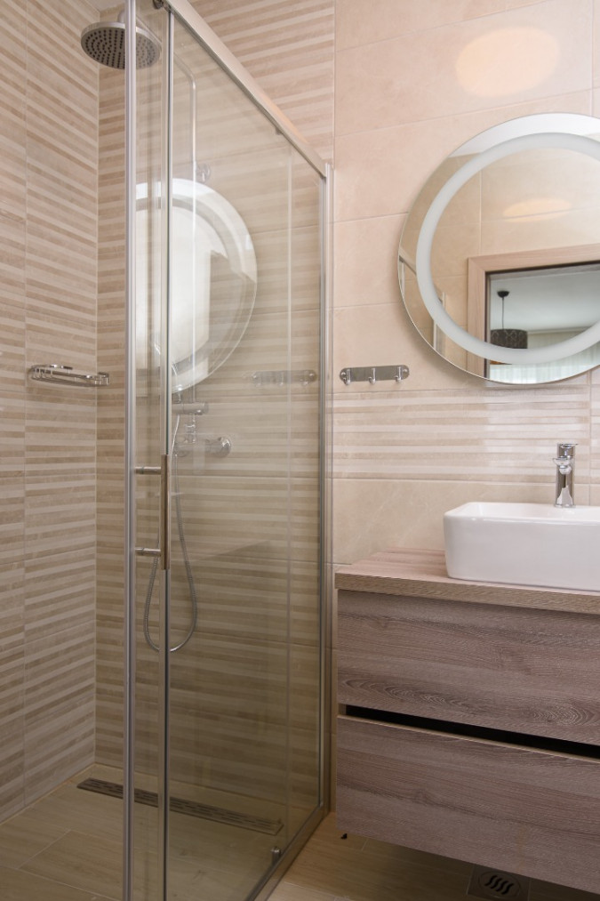 4+1 Apartment 3, Villa Barbara & Zoran with free parking and heated swimming pool, Seget Vranjica - Croatia Seget Vranjica