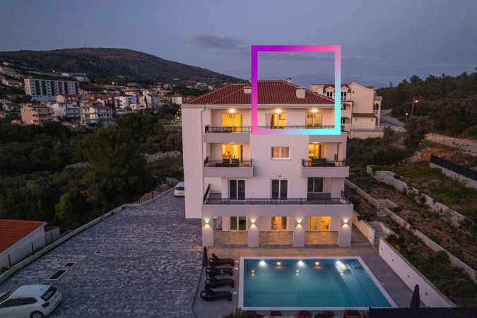 2+1 Apartment 1, Villa Barbara & Zoran with free parking and heated swimming pool, Seget Vranjica - Croatia Seget Vranjica