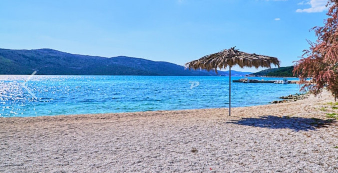 Villa Barbara & Zoran with free parking and heated swimming pool, Seget Vranjica - Croatia Seget Vranjica