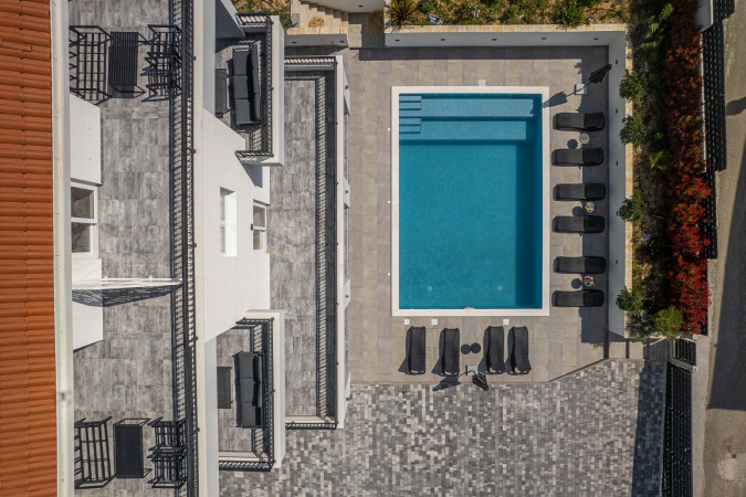 Villa Barbara & Zoran with free parking and heated swimming pool, Seget Vranjica - Croatia Seget Vranjica