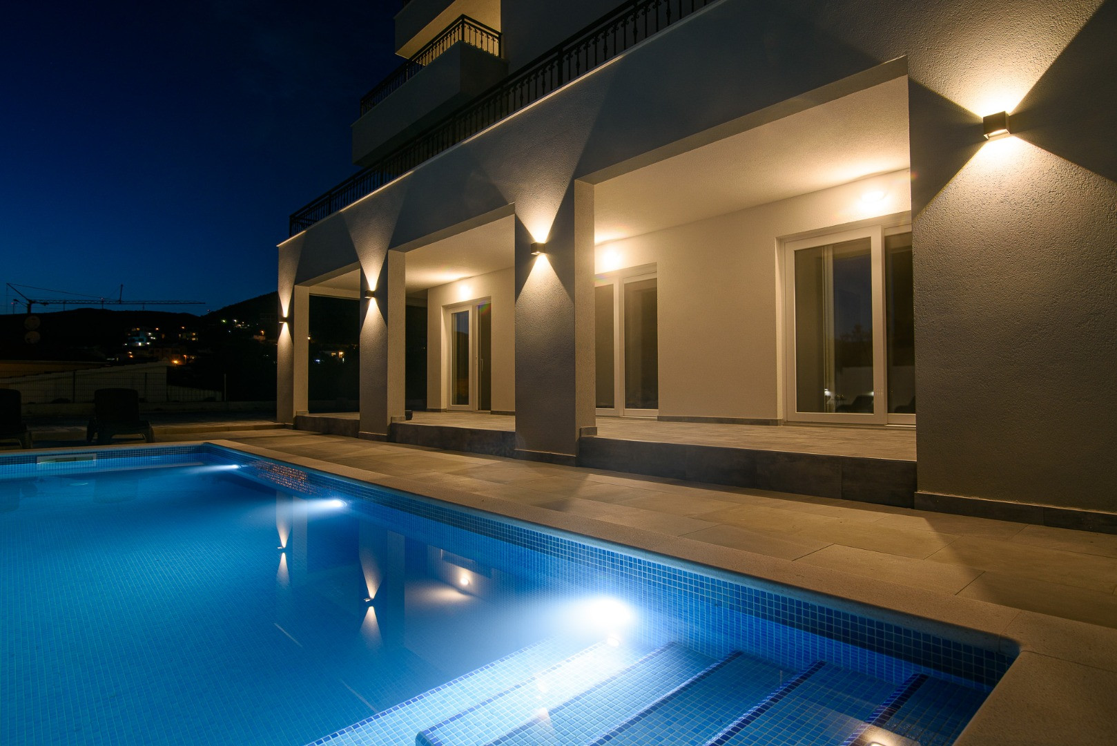 Villa Barbara & Zoran - Peaceful retreat in the heart of Dalmatia, Villa Barbara & Zoran with free parking and heated swimming pool, Seget Vranjica - Croatia Seget Vranjica